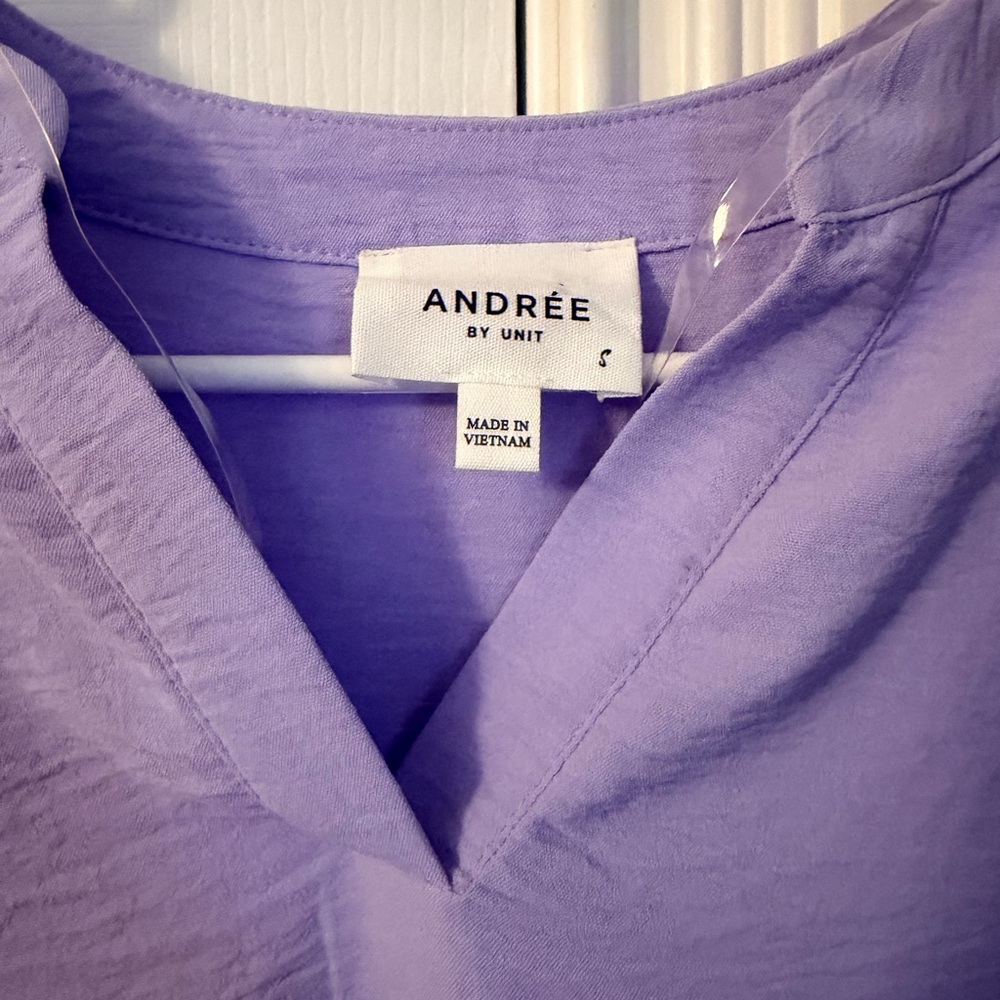 ANDREE BY UNIT Lavender Blouse - Picture 3 of 3